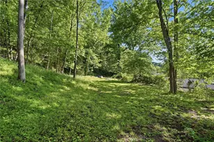 107 Jeanine Ct, Trafford, PA 15085 - Photo 32