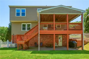 4127 Valleyvue Dr, Richland, PA 15044 - Photo 6
