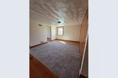 115 Hoeveler St, Springdale Boro, PA 15144 - Photo 12