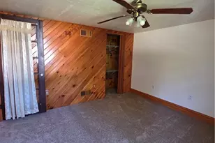 115 Hoeveler St, Springdale Boro, PA 15144 - Photo 8