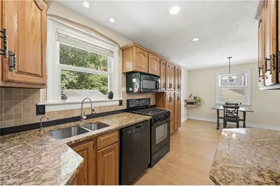 507 Thompson Run Rd, Ross Twp, PA 15237 - Photo 8