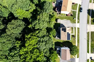 422 Skylark Dr, Moon/Crescent Twp, PA 15108 - Photo 34