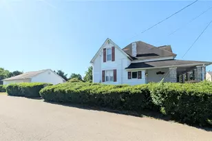 301 Pleasantview Ave, Butler, PA 16001 - Photo 2