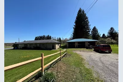 1331 W Pitt St, Jennerstown Boro, PA 15547 - Photo 4