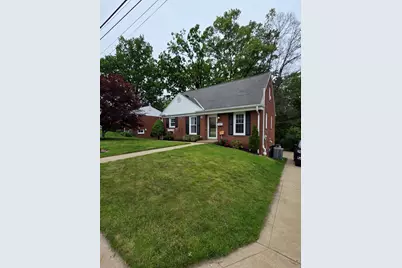 5020 Clifton Drive, Aliquippa, PA 15001 - Photo 4