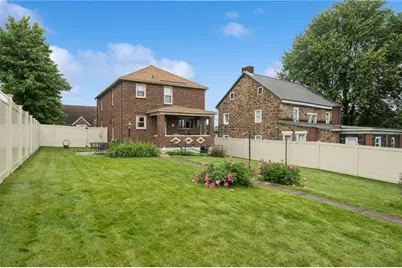 115 Locust St, Jeannette, PA 15644 - Photo 30