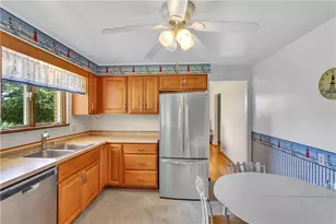 115 Montgomery Dr, Pine Township, PA 15090 - Photo 12