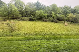 122 Broadstone Dr, Adams Township, PA 16046 - Photo 10