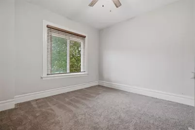 305 3rd St, Freeport, PA 16229 - Photo 18