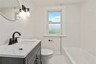 2217 Hawthorne Ave, Pittsburgh, PA 15218 - Photo 12