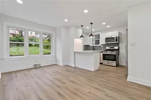 2217 Hawthorne Ave, Pittsburgh, PA 15218 - Photo 6
