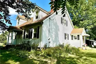 149 S Franklin St, Prospect Boro, PA 16052 - Photo 2