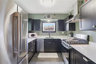 274 Camilla St, Baden, PA 15005 - Photo 14