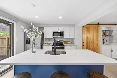 907 Camelot Drive, Pittsburgh, PA 15237 - Photo 12