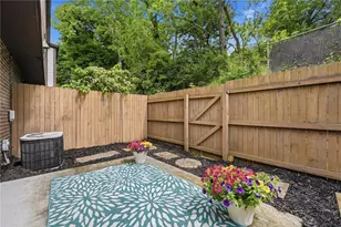 907 Camelot Dr, Pittsburgh, PA 15237 - Photo 30