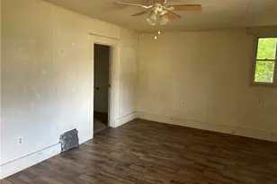304 Trevor St, Connellsville, PA 15425 - Photo 6