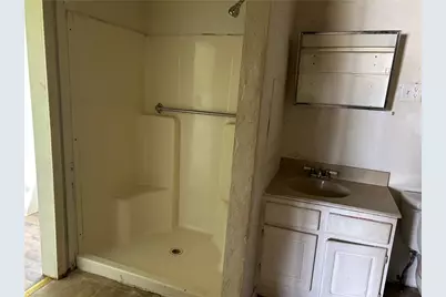 304 Trevor St, Connellsville, PA 15425 - Photo 10