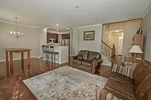 352 Maple Ridge Dr, Canonsburg, PA 15317 - Photo 10