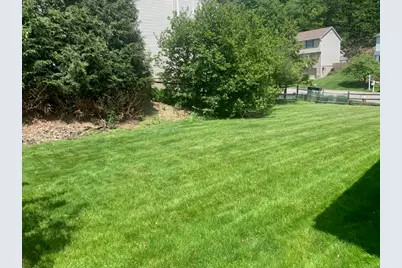256 Kinvara Drive, Ross Twp, PA 15237 - Photo 20