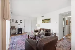 126 Jamestown Ct, Scott Township, PA 15216 - Photo 16