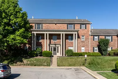126 Jamestown Ct #C, Scott Township, PA 15216 - Photo 1