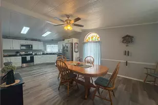 411 Vista Ln, Murrysville, PA 15668 - Photo 2