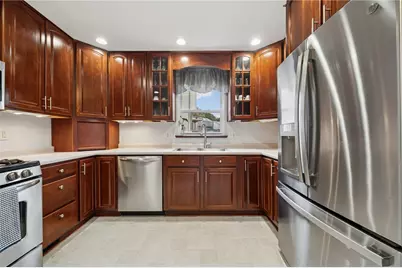 144 Dinwiddie Dr, Pittsburgh, PA 15239 - Photo 2
