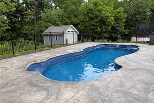 144 Dinwiddie Dr, Pittsburgh, PA 15239 - Photo 38