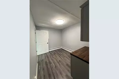 114 N Main Street, Zelienople, PA 16063 - Photo 10