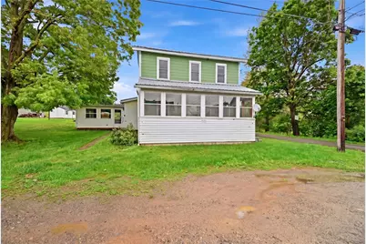 3995 Maple St, Hawthorne, PA 16230 - Photo 2