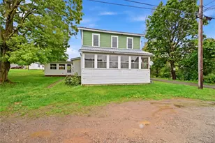3995 Maple St, Hawthorne, PA 16230 - Photo 2