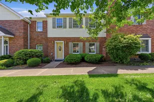 201 Boxwood Ct, Peters Township, PA 15317 - Photo 2