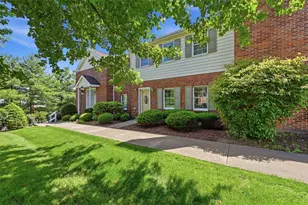 201 Boxwood Ct, Peters Township, PA 15317 - Photo 1