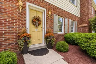 201 Boxwood Ct, Peters Township, PA 15317 - Photo 2