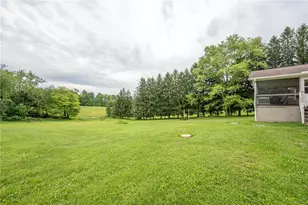 319 White Fence Ln, Unity Township, PA 15650 - Photo 22