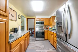 319 White Fence Ln, Unity Township, PA 15650 - Photo 6