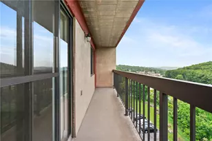 1987 Centurion Dr, Pittsburgh, PA 15221 - Photo 16