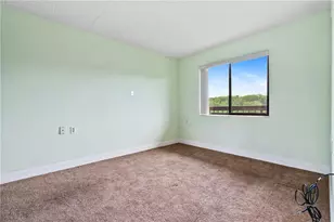 1987 Centurion Dr, Pittsburgh, PA 15221 - Photo 16