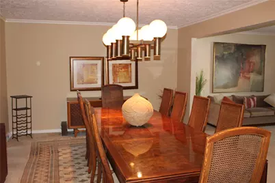 2663 Hunters Point Dr, Pittsburgh, PA 15090 - Photo 6