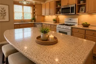 2663 Hunters Point Dr, Pittsburgh, PA 15090 - Photo 22