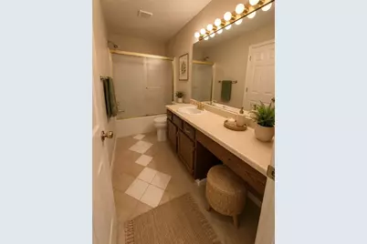 2663 Hunters Point Dr, Pittsburgh, PA 15090 - Photo 34