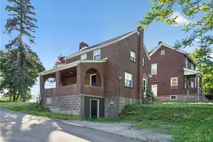 300 McCutcheon Ln, Pittsburgh, PA 15235 - Photo 4