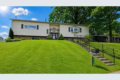 413 Center Street, Hyde Park, PA 15641 - Photo 1