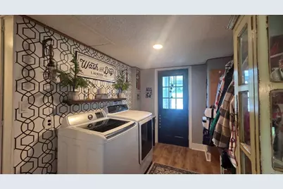 413 Center Street, Hyde Park, PA 15641 - Photo 18