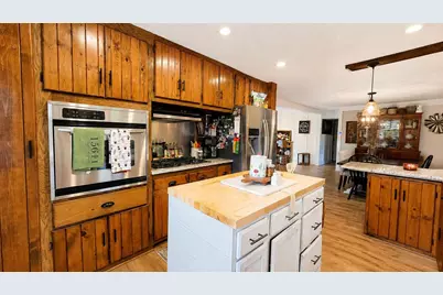 413 Center Street, Hyde Park, PA 15641 - Photo 12