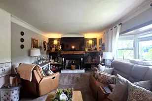 413 Center St, Hyde Park, PA 15641 - Photo 6