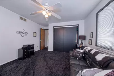 4993 Dolores Dr, Pittsburgh, PA 15227 - Photo 28