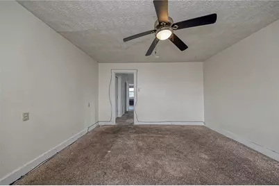 2361 Brownsville Rd, Pittsburgh, PA 15210 - Photo 12