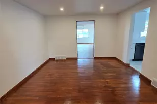 1005 Premier St, Pittsburgh, PA 15201 - Photo 4