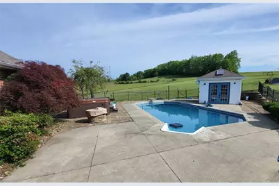 56 Lanik Rd, Bentleyville, PA 15314 - Photo 4